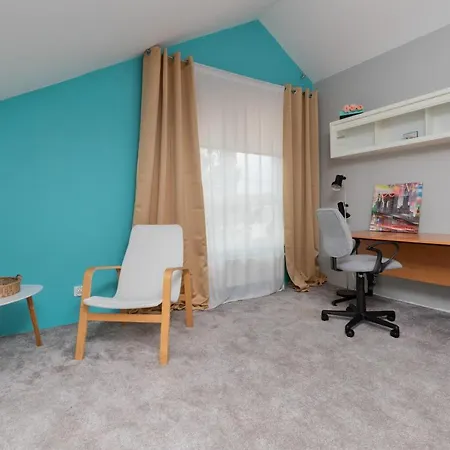 Apartament Spacious Family Near The Forest By Renters