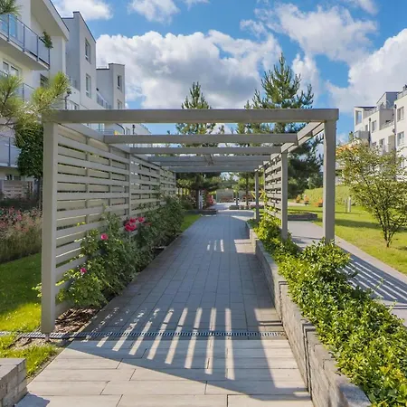 Spacious Family Near The Forest By Renters Apartament Gdynia